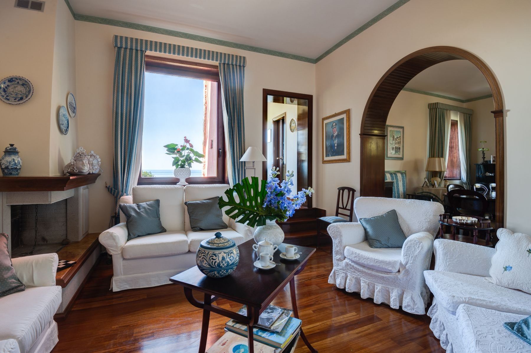 Ninella villa photo.